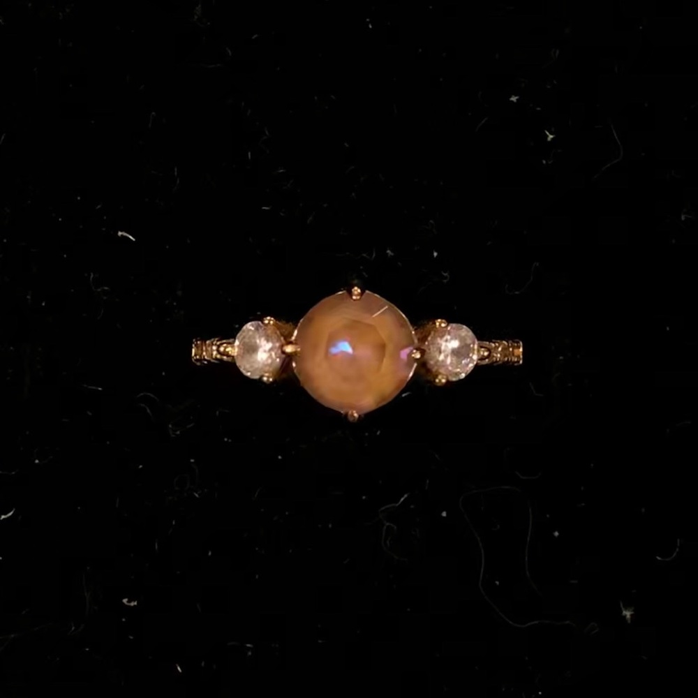 Fragrant Jewels Round Ring
